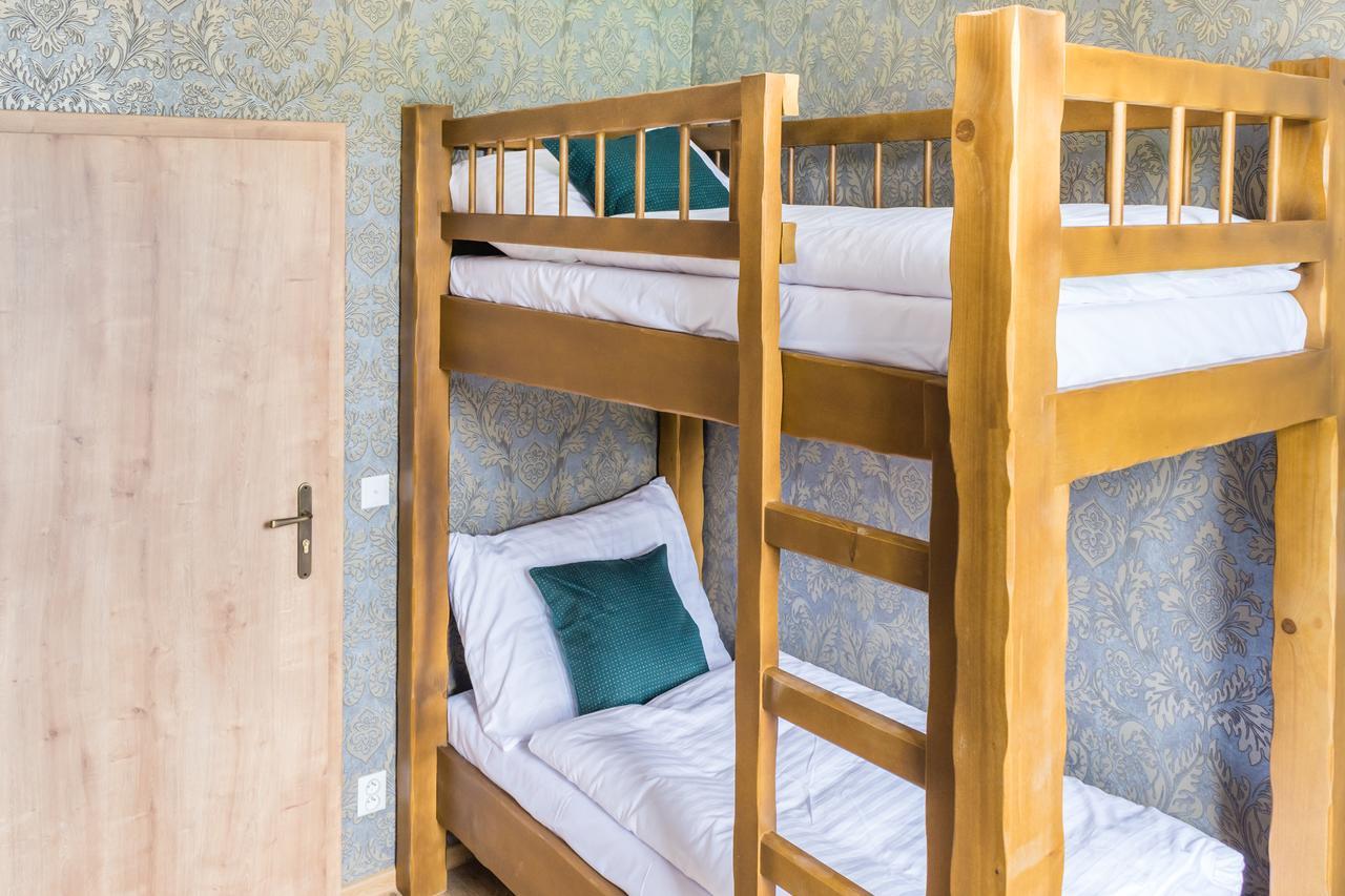U Cmelaku Hotel Červená Voda Bagian luar foto